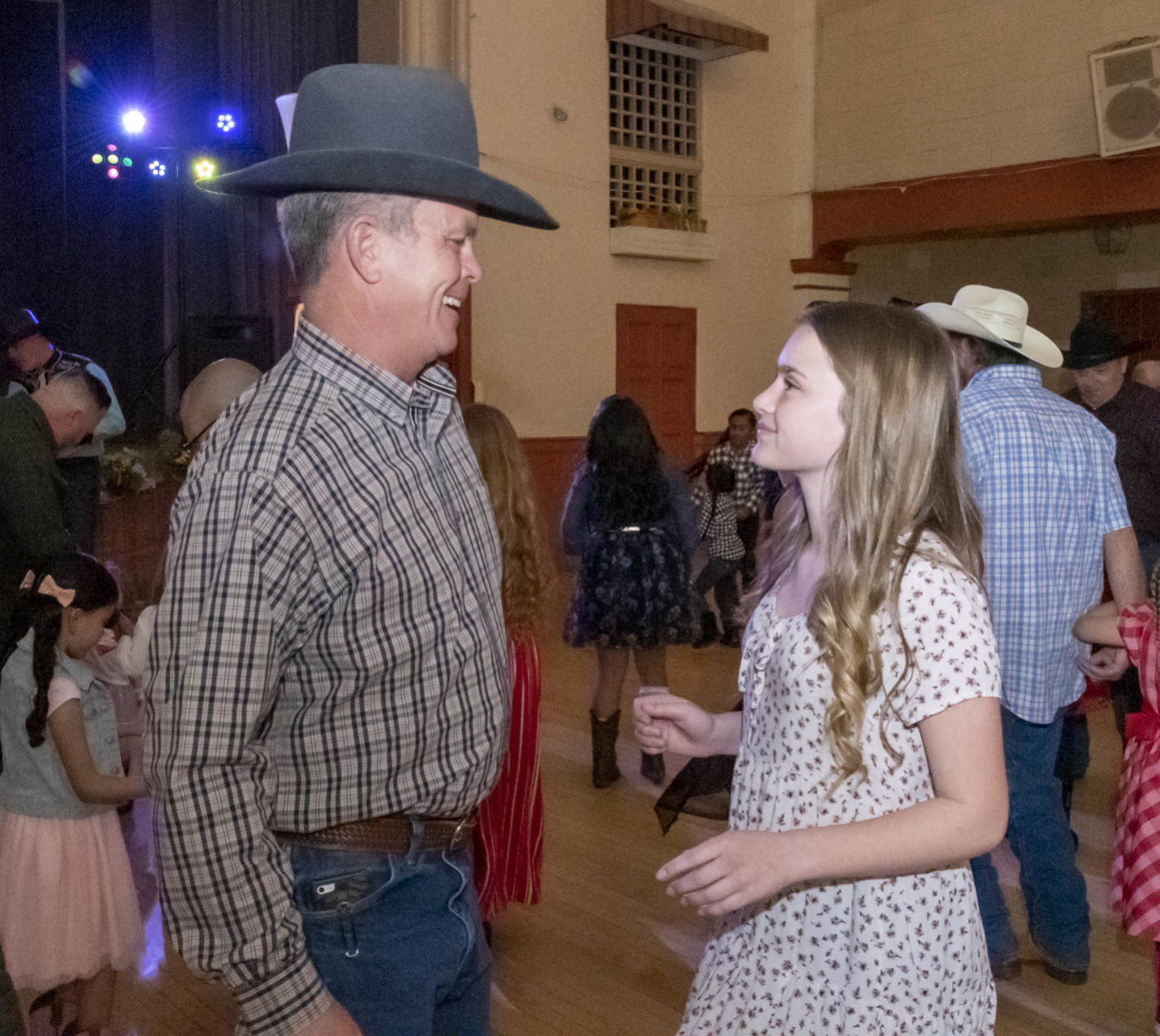 020820 Father Daughter Dance 11.jpg